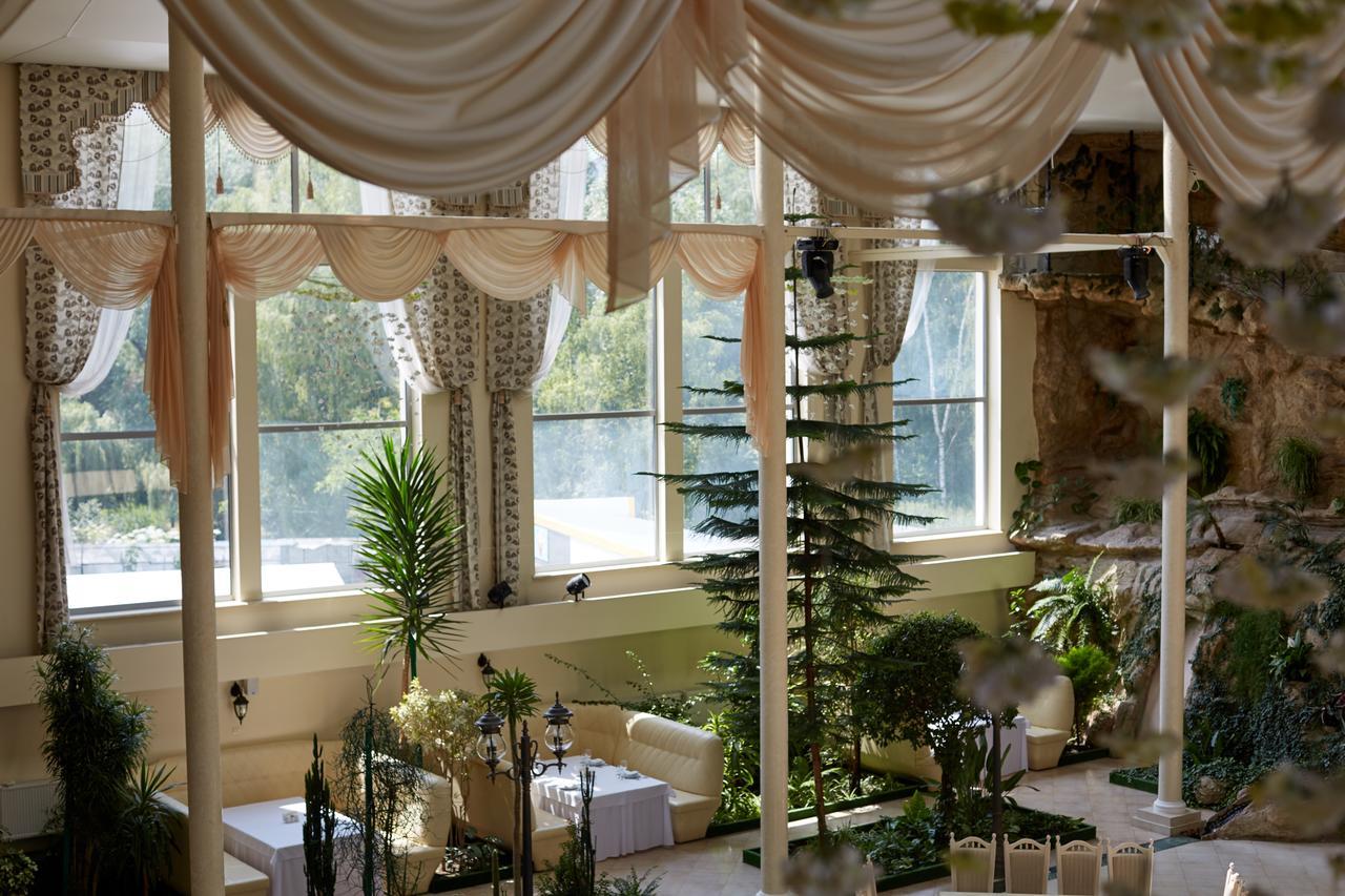 Garden Hall Ternopil Exterior foto
